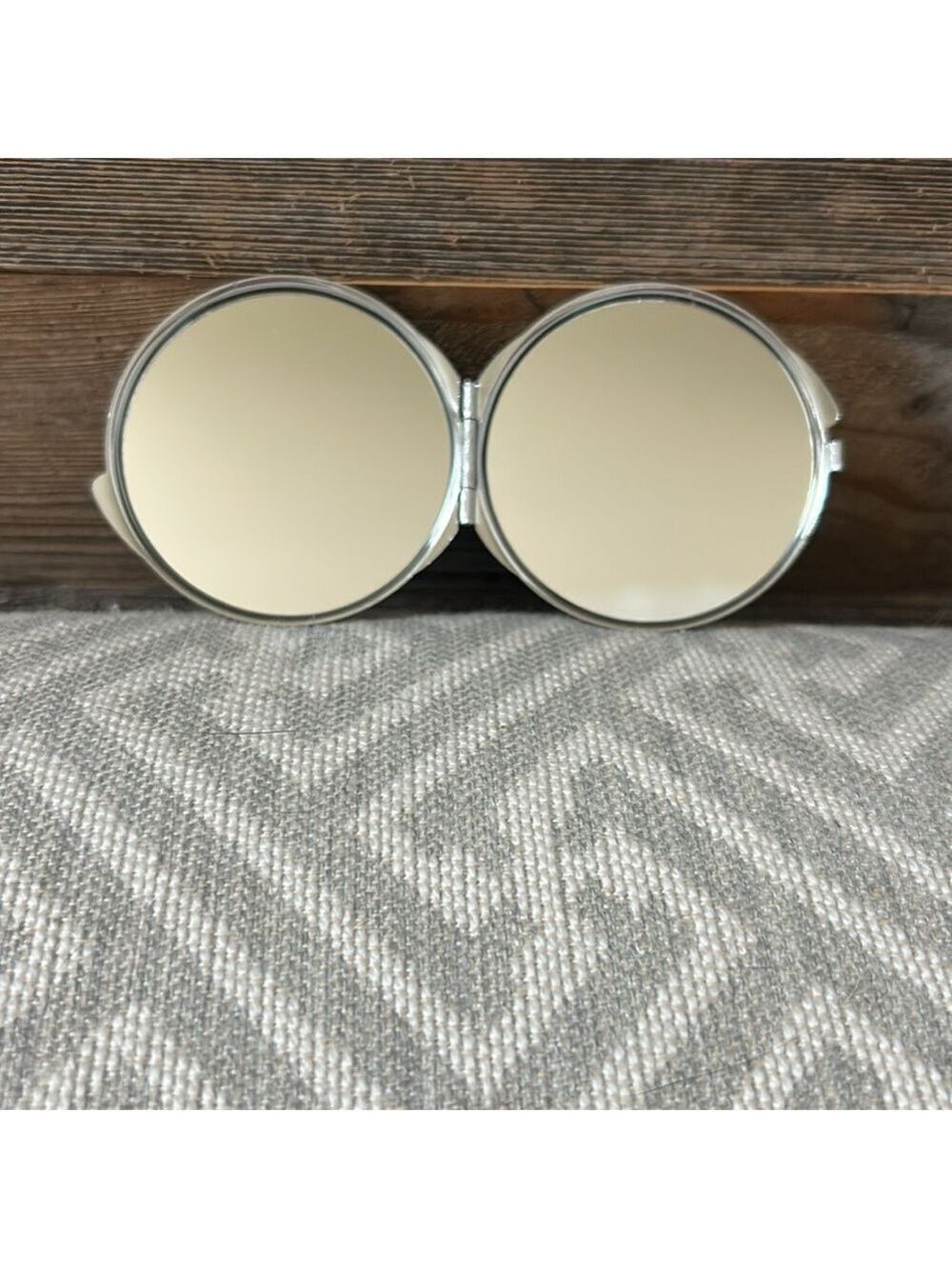 Compact Mirror Up-Cycled MCM - Picture 2 of 6